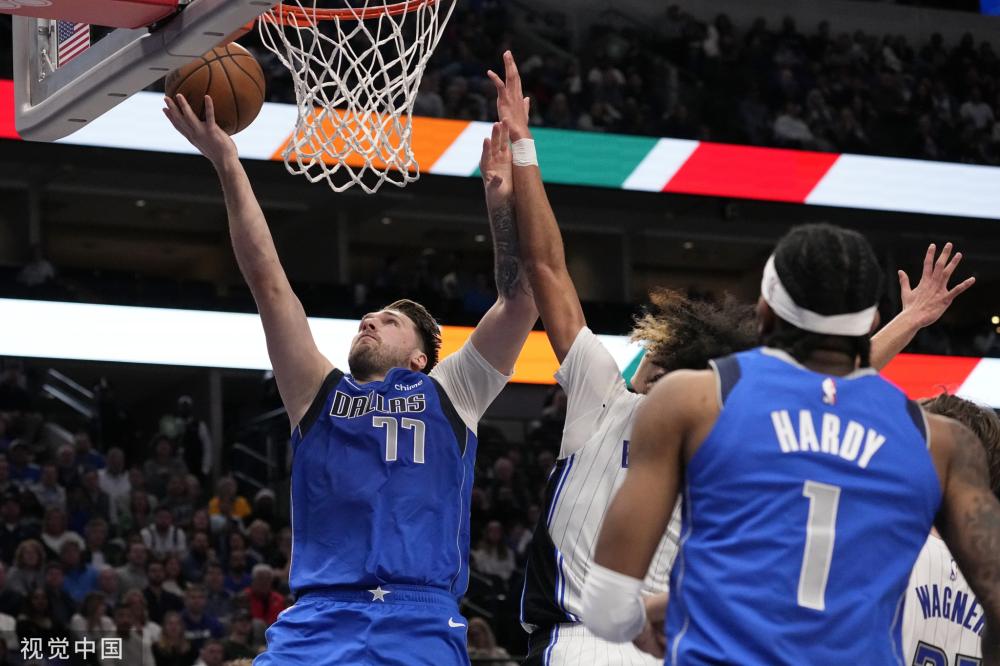 在系列赛首 在系列赛首