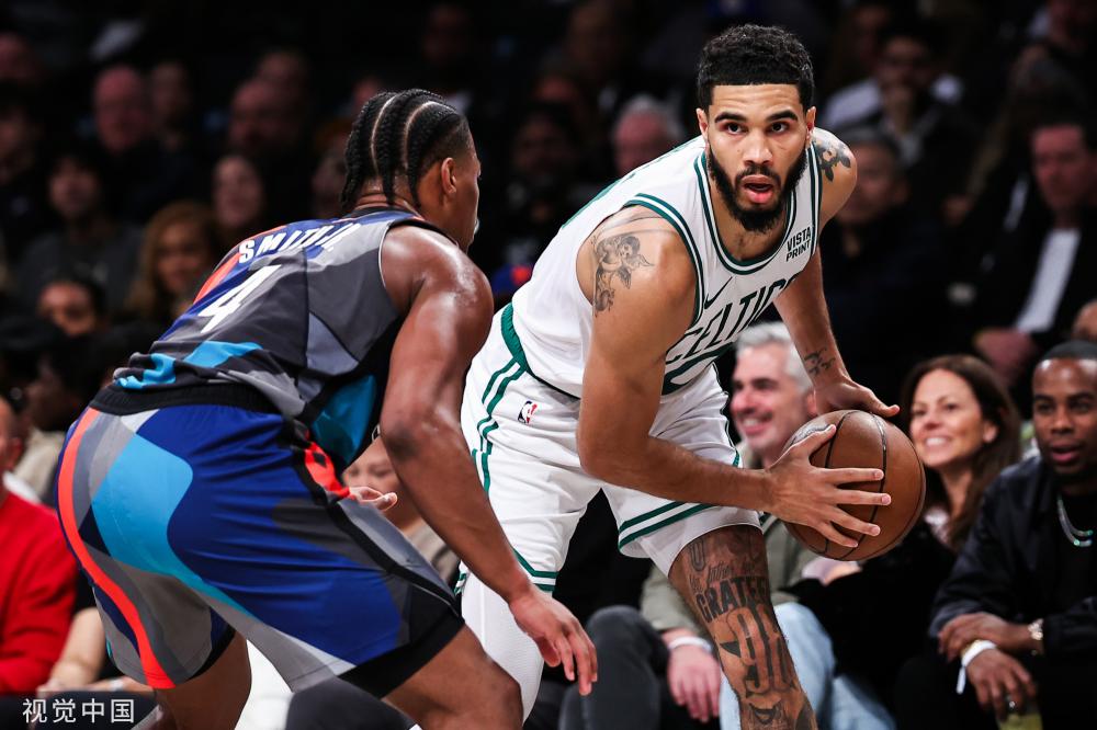 鹈鹕在比赛 鹈鹕在比赛