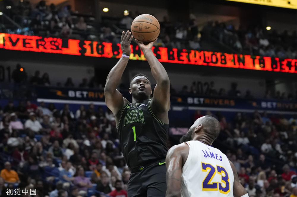 阿里纳斯在 阿里纳斯在