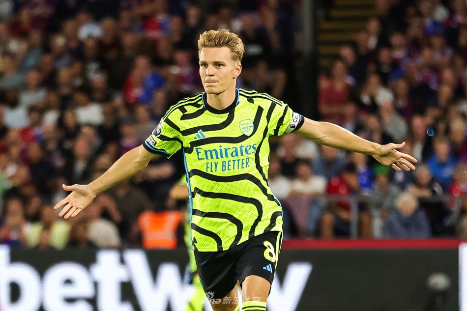 伊莱尼赫纳 伊莱尼赫纳