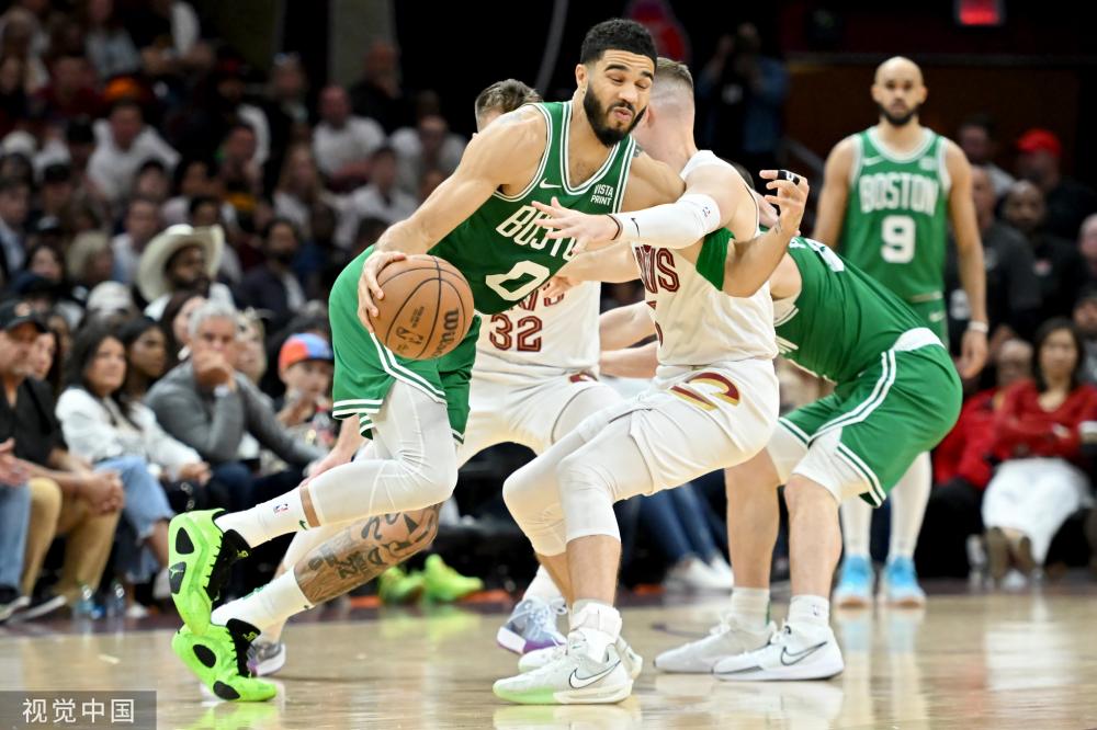 献了多次关 献了多次关